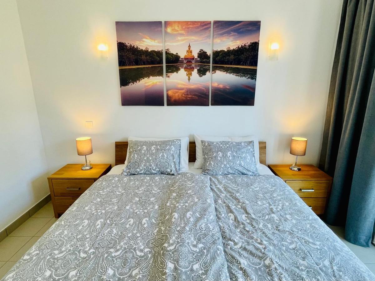 Angies Marina Apartment, Includes 2 Free Passes For The Marina Pool Lagos Luaran gambar